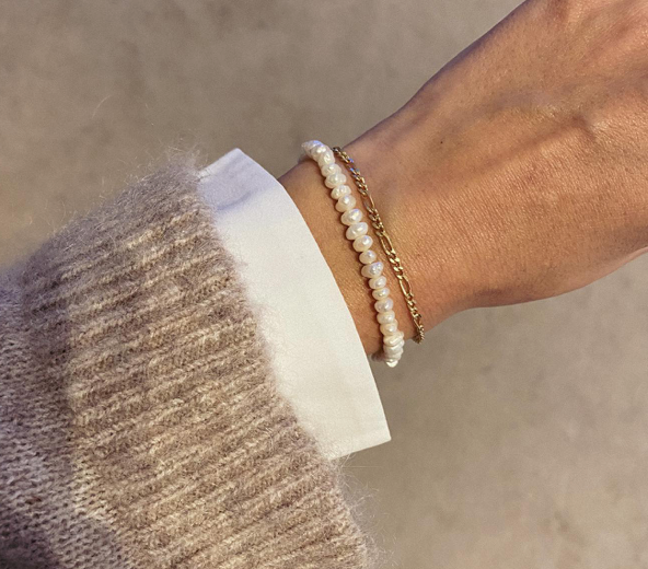 Luna Bloom Dainty Petite Buroque Pearl Bracelet – Steel 