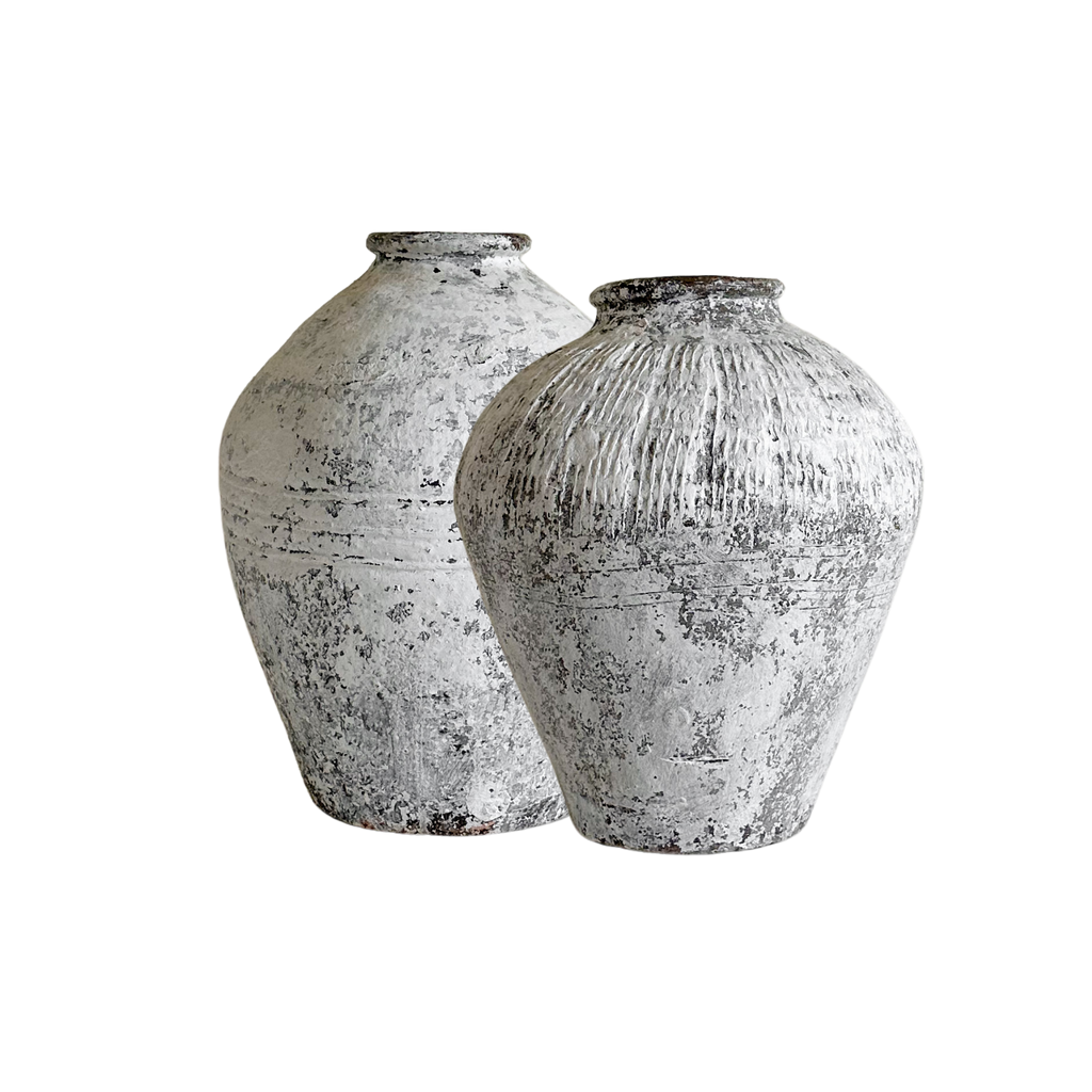 Vintage White Pot image 0
