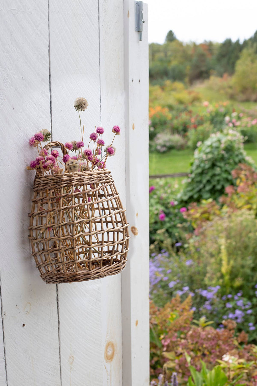 OPEN WEAVE WALL HANGING BASKET