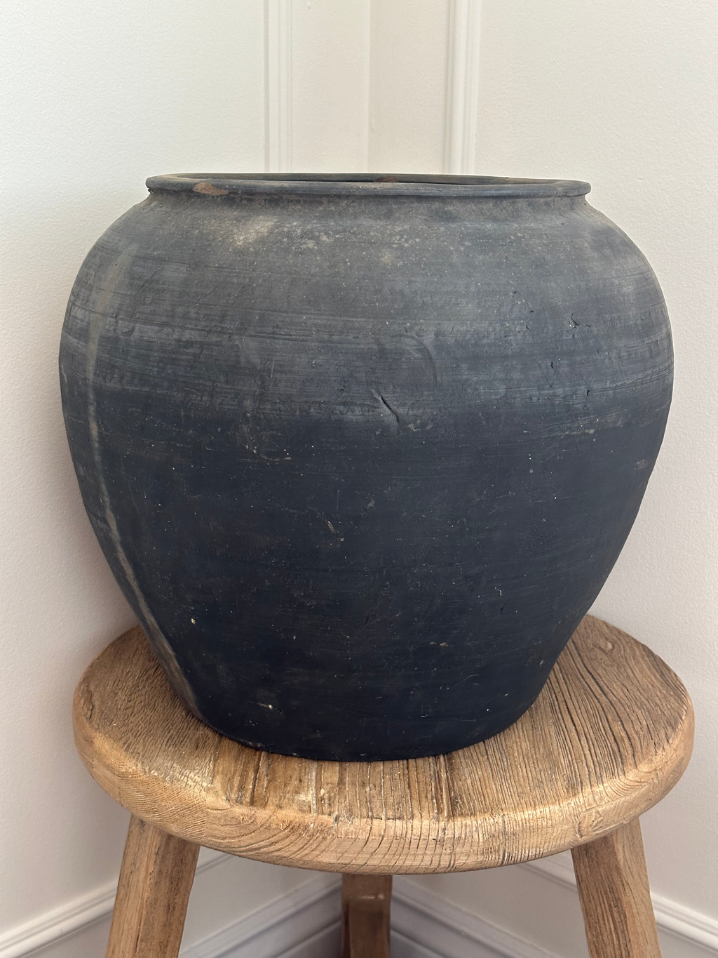 Large Vintage Planter Pot image 5