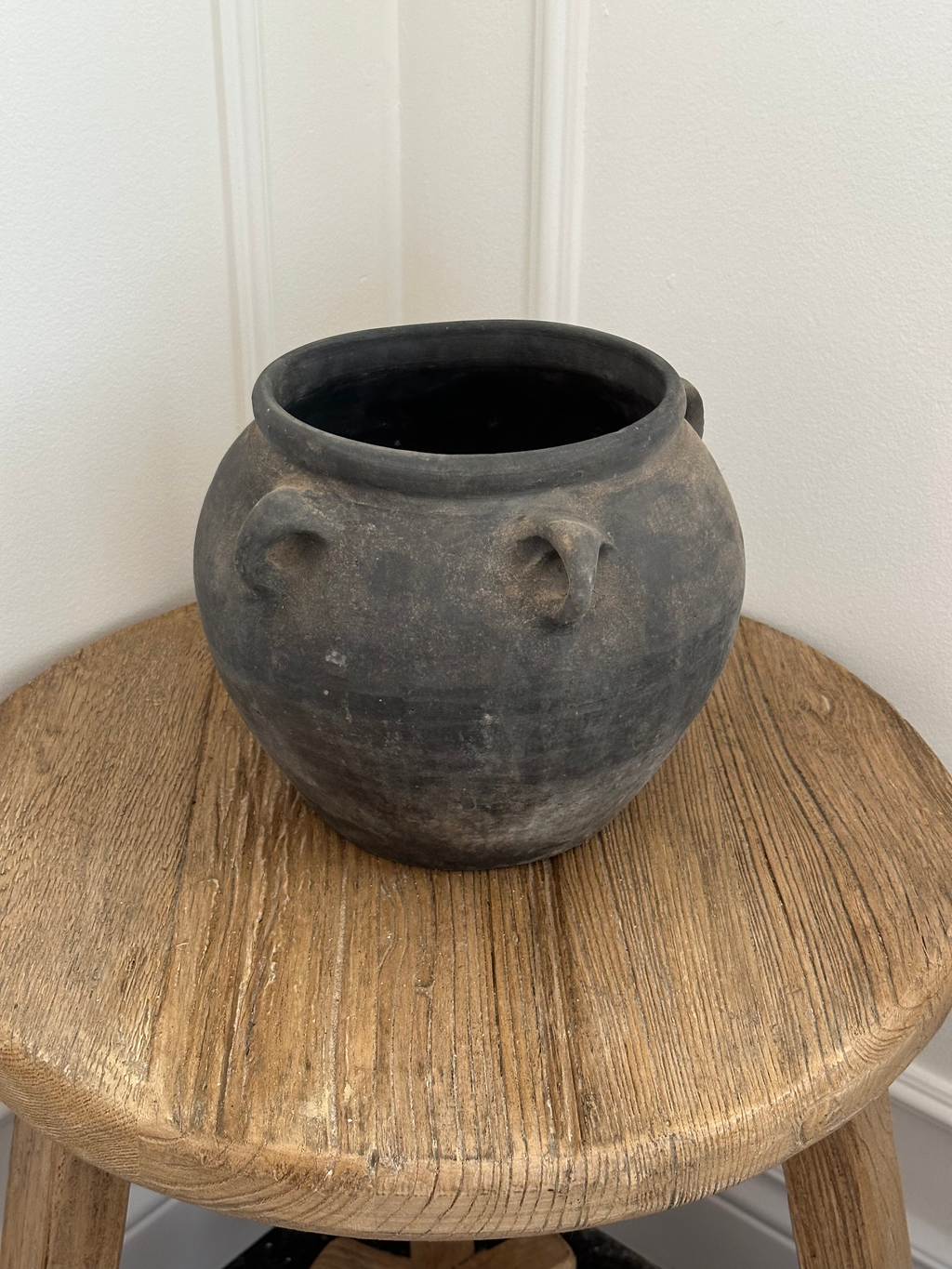 Four Handle Water Pot - Small image 4