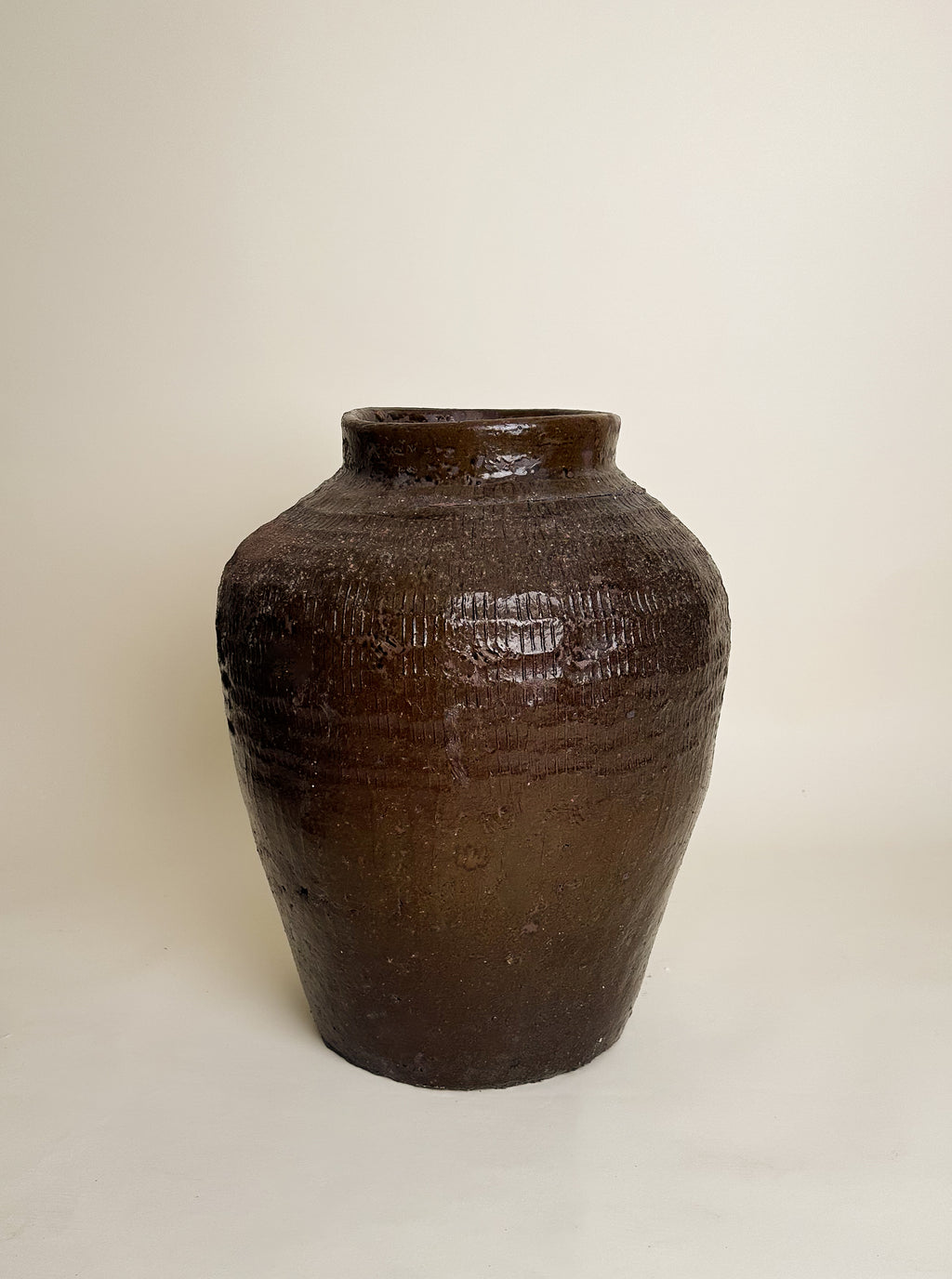 Large Brown Vintage Pot image 0