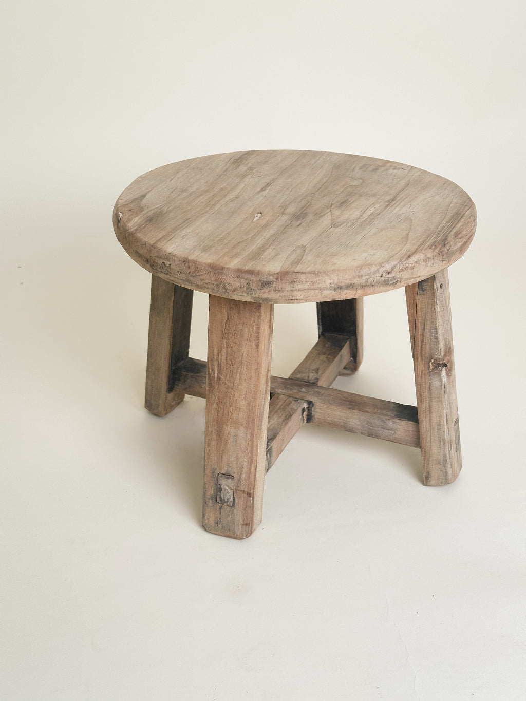 Round Mini Stool/Riser image 2
