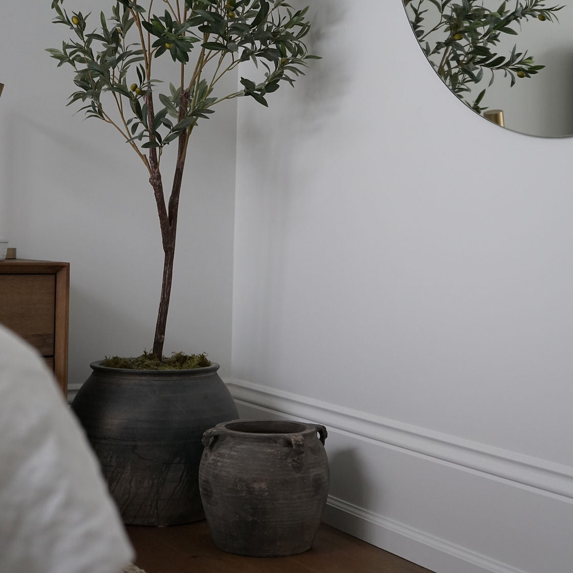 Large Vintage Planter Pot image 1