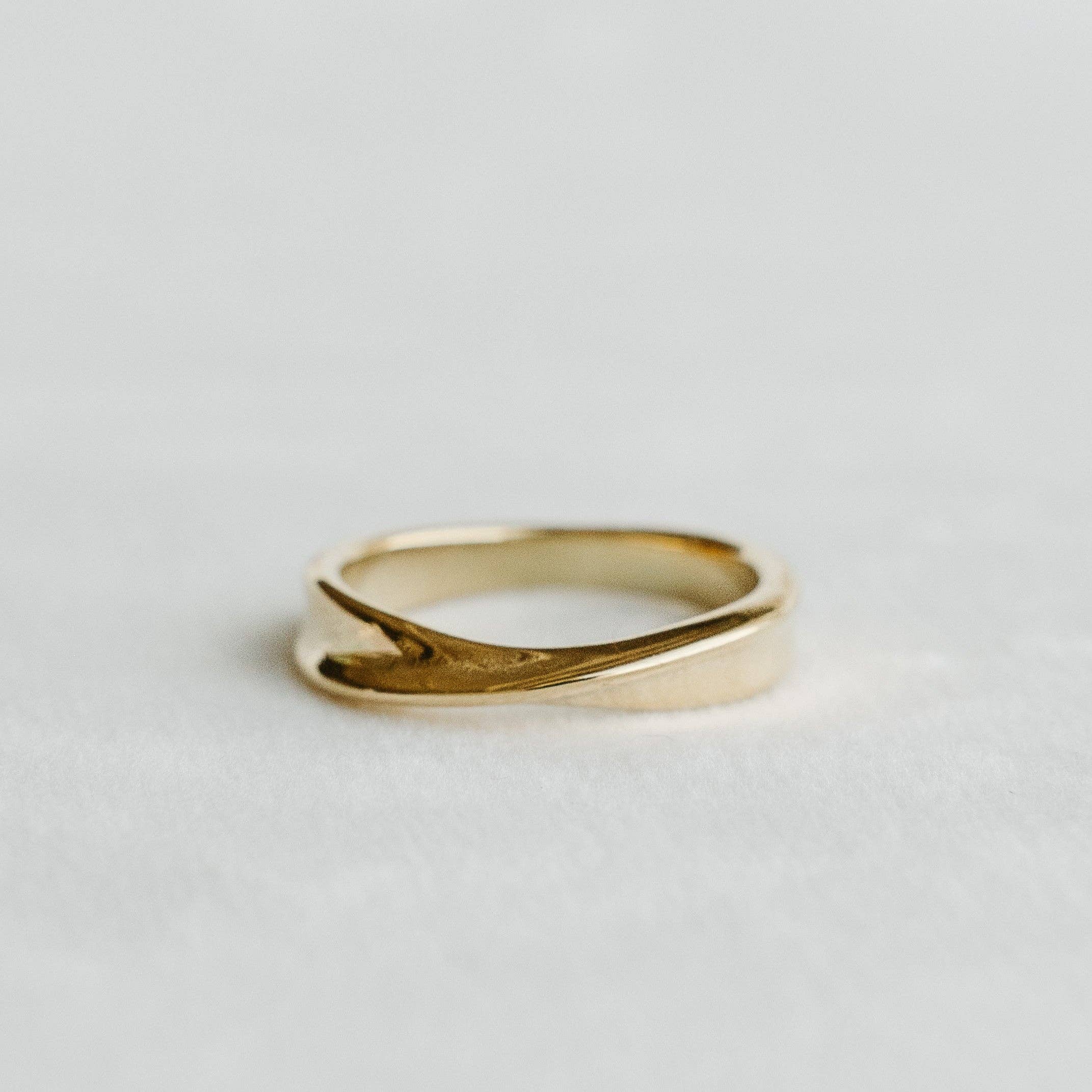Twist Band