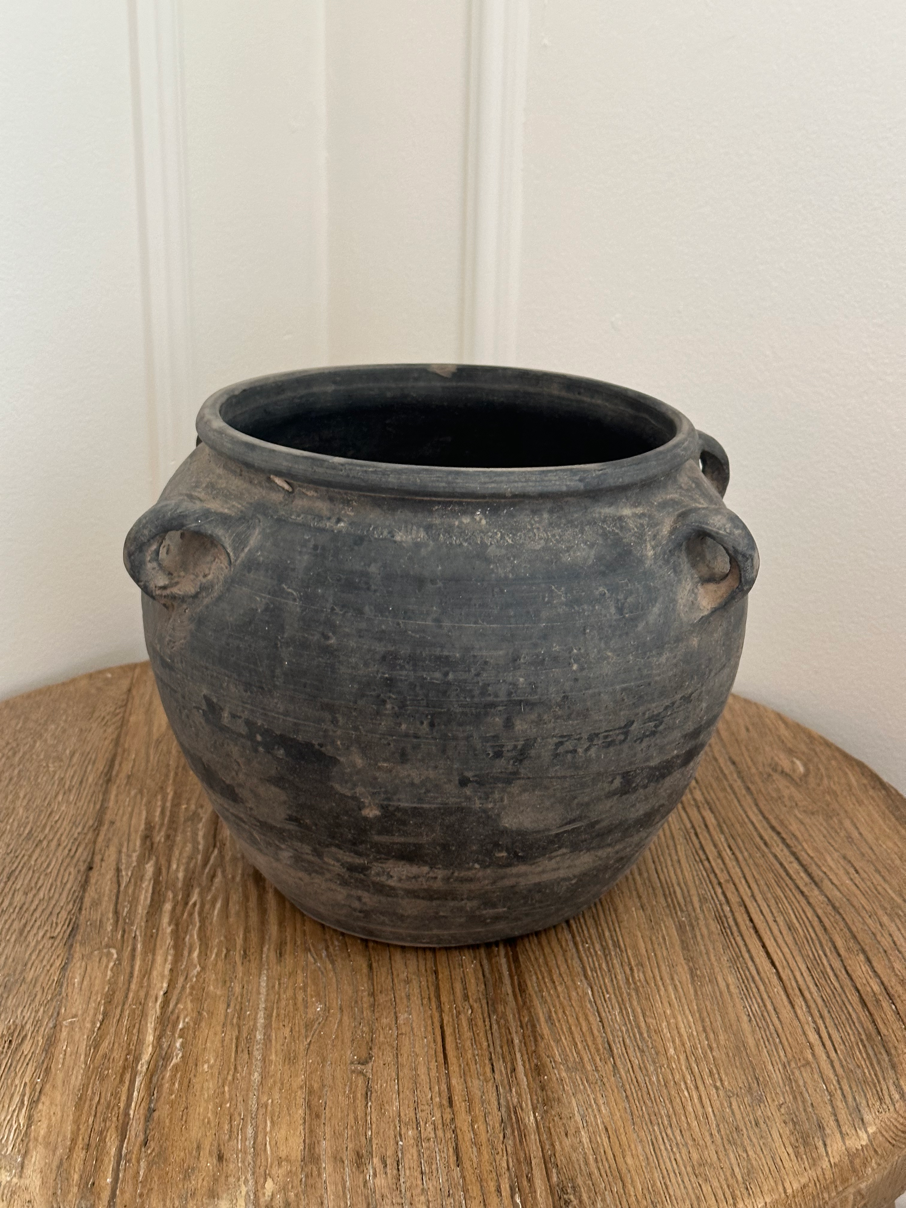 Four Handle Water Pot - Small image 1