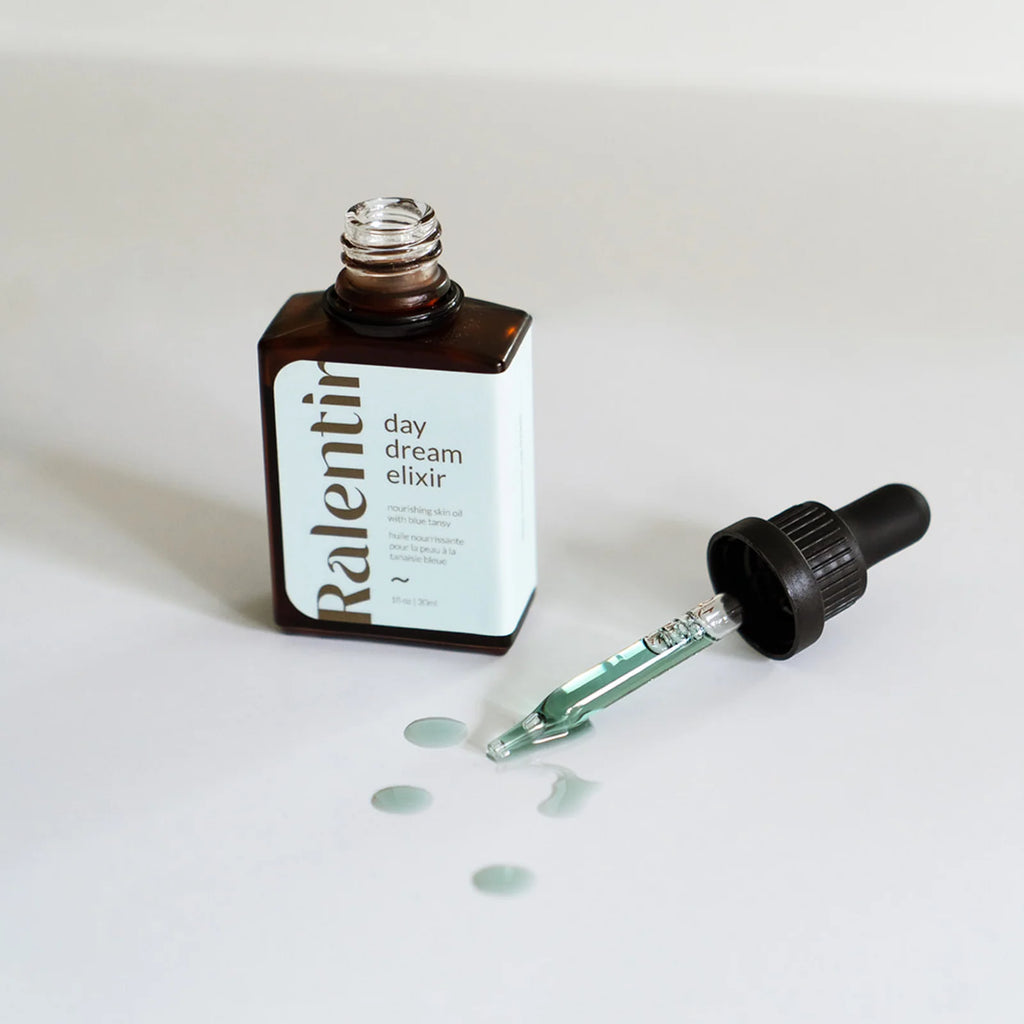 Day dream elixir skin oil (blue tansy)